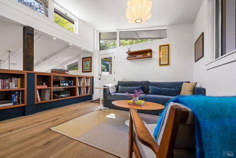 Larkspur CA 94939