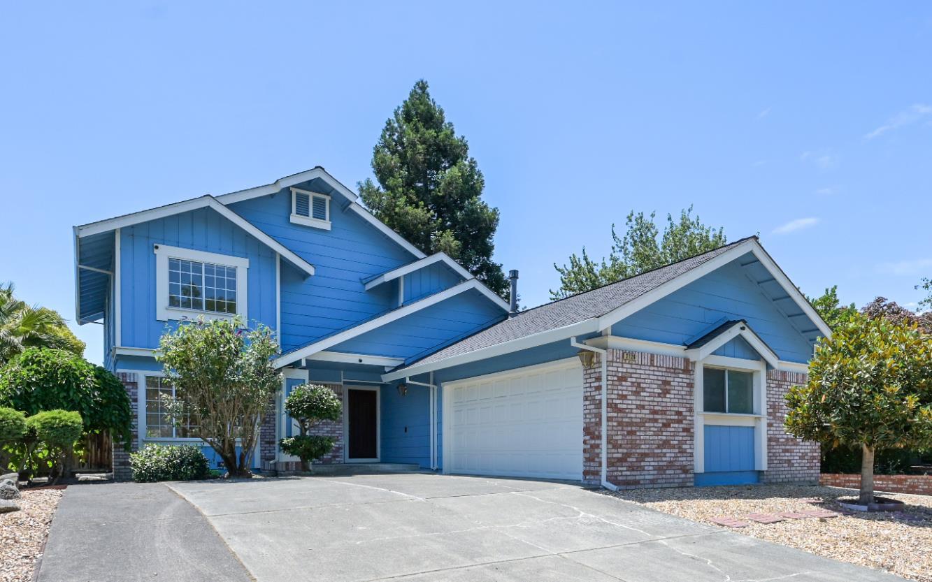 2126 Saint Augustine Circle Petaluma CA 94954