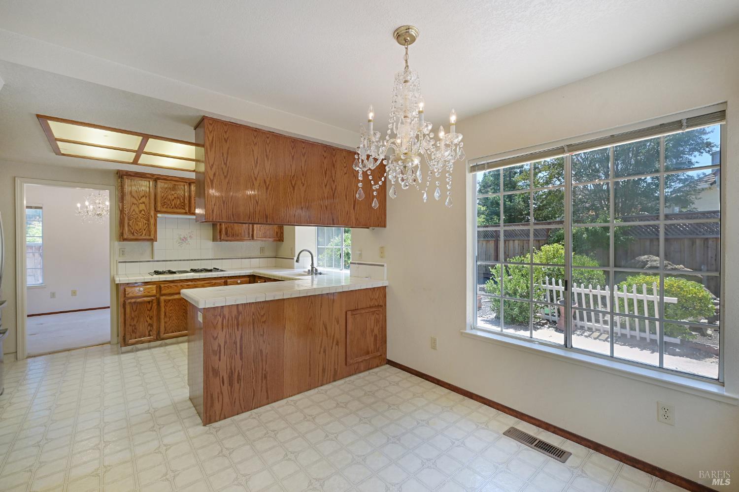 2126 Saint Augustine Circle Petaluma CA 94954