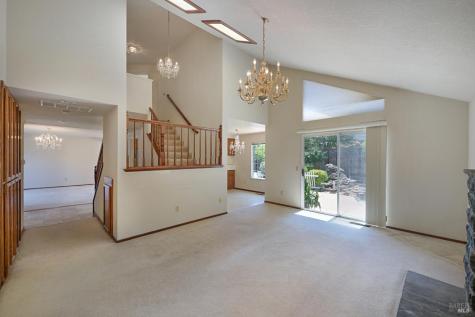 2126 Saint Augustine Circle Petaluma CA 94954