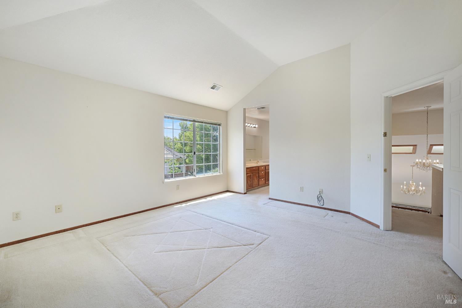 2126 Saint Augustine Circle Petaluma CA 94954