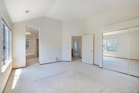 2126 Saint Augustine Circle Petaluma CA 94954