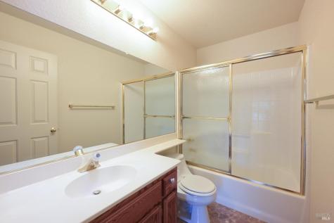 2126 Saint Augustine Circle Petaluma CA 94954