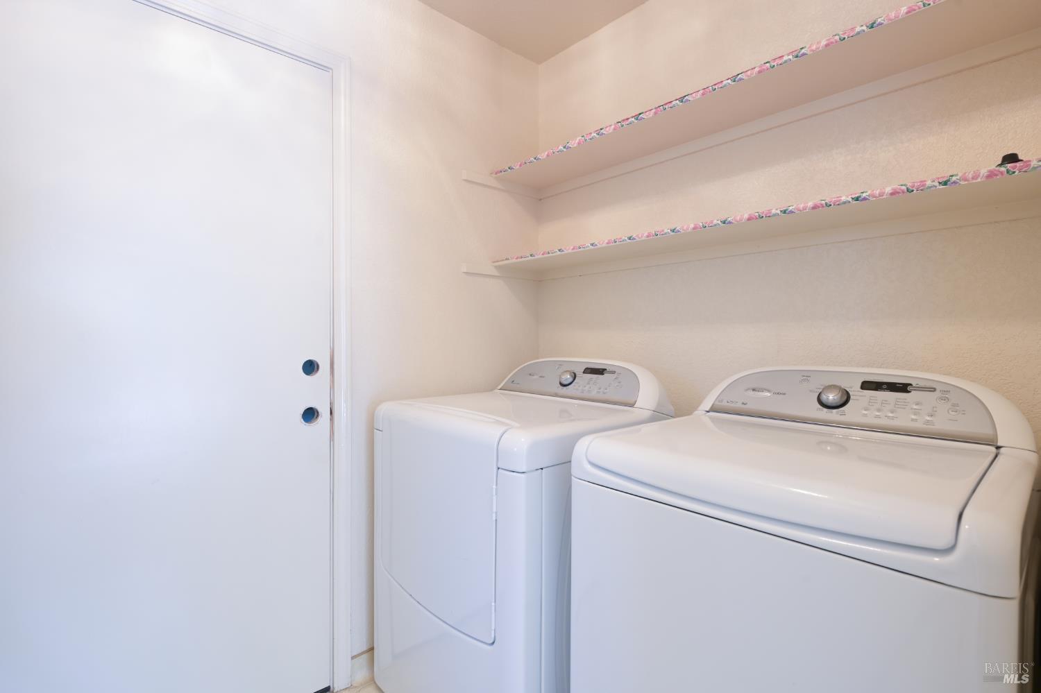 2126 Saint Augustine Circle Petaluma CA 94954