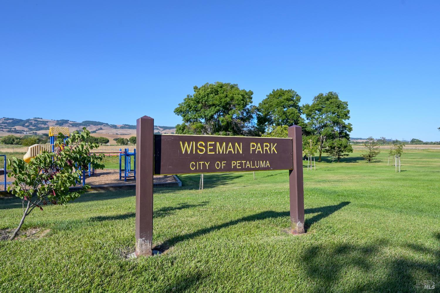 2126 Saint Augustine Circle Petaluma CA 94954