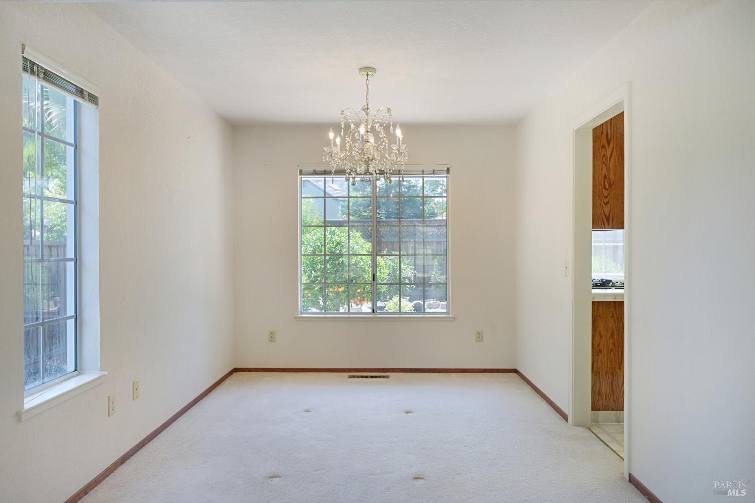 2126 Saint Augustine Circle Petaluma CA 94954
