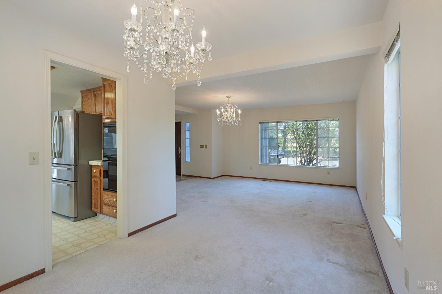 2126 Saint Augustine Circle Petaluma CA 94954