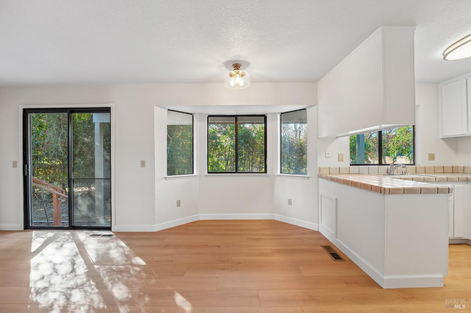 585 Mitchell Way Sonoma CA 95476