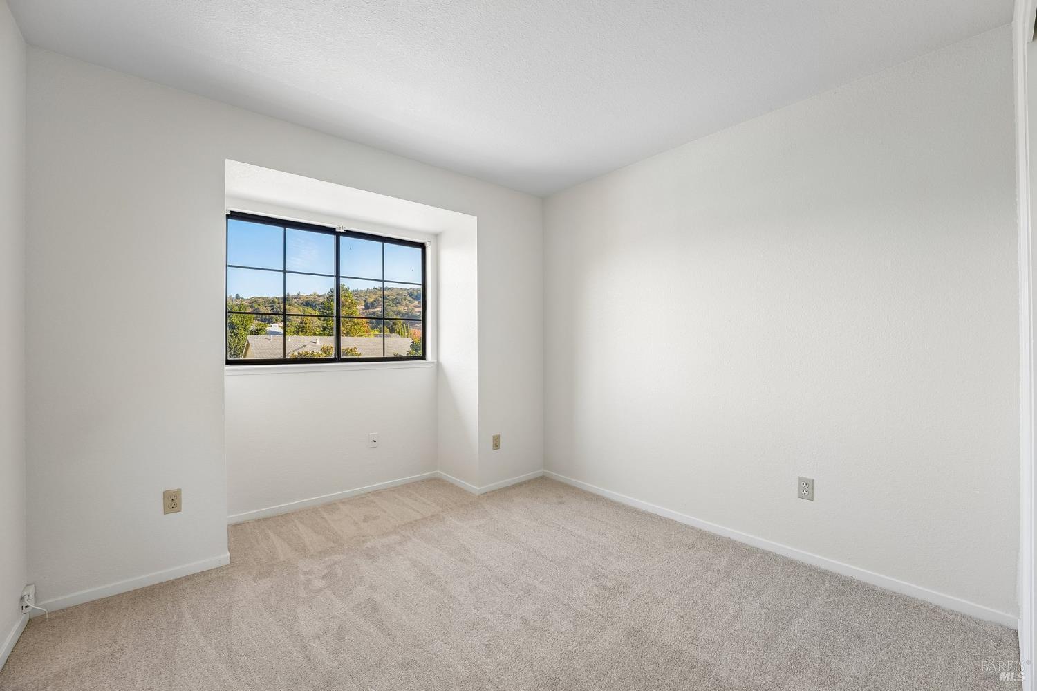 585 Mitchell Way Sonoma CA 95476