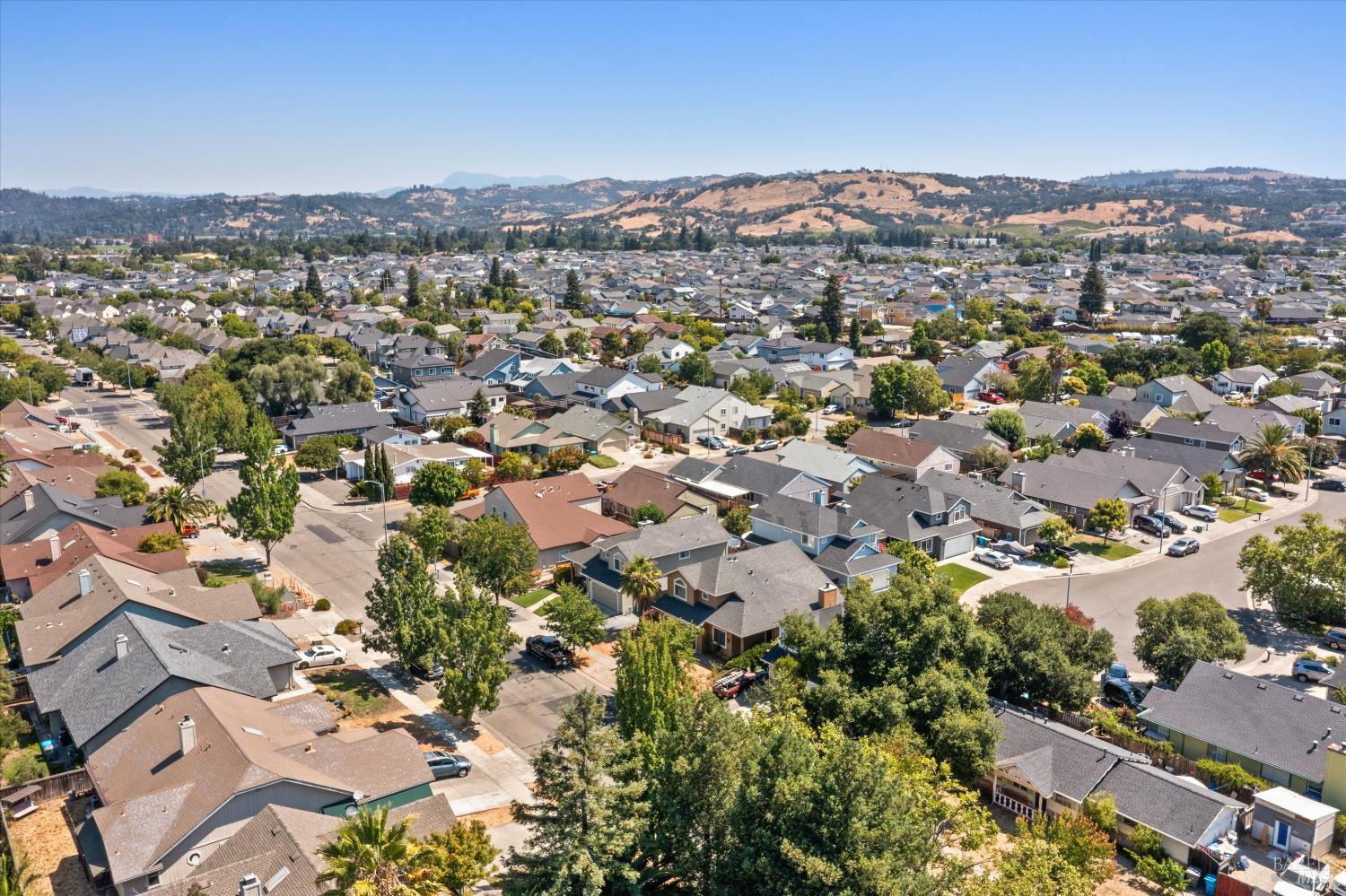 2092 Waltzer Road Santa Rosa CA 95403