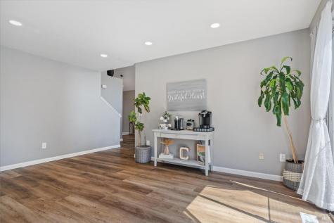 2092 Waltzer Road Santa Rosa CA 95403