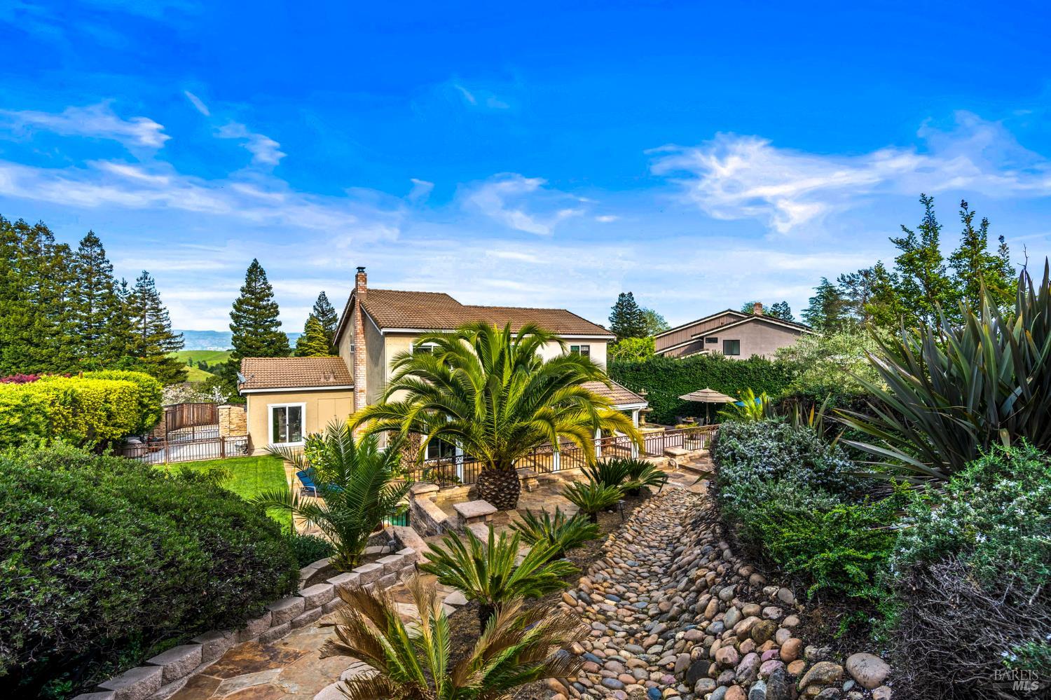 3207 Swiss Court Napa CA 94558