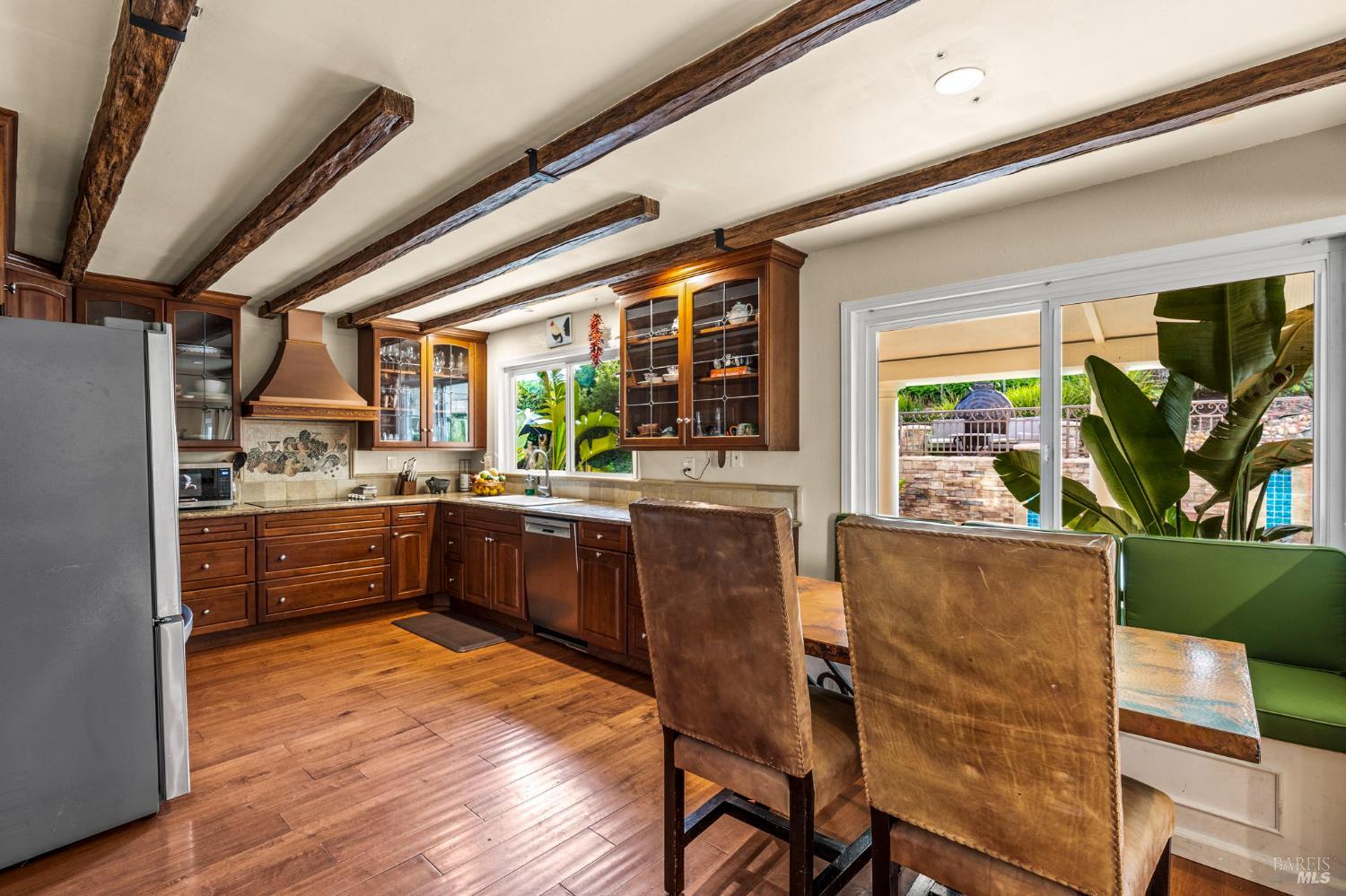 3207 Swiss Court Napa CA 94558