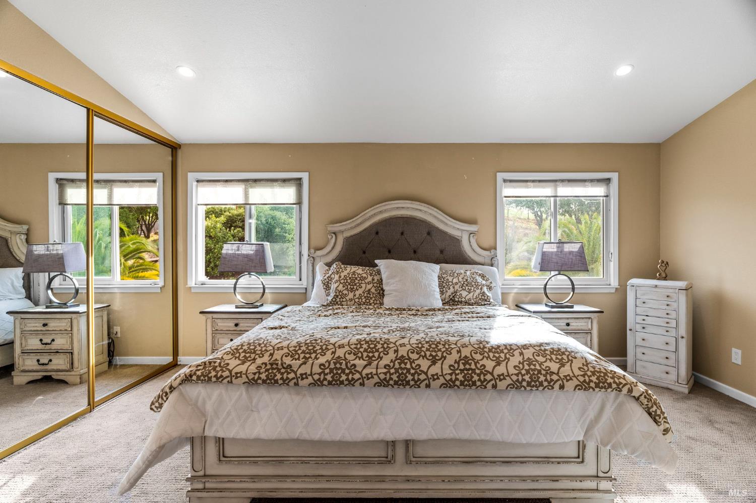 3207 Swiss Court Napa CA 94558