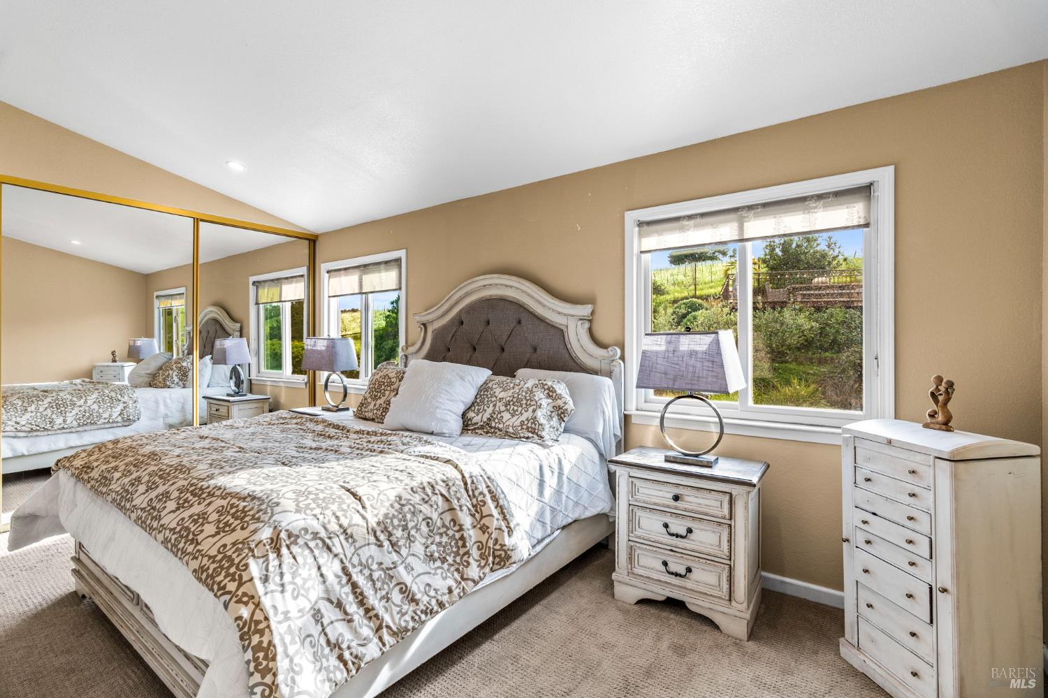 3207 Swiss Court Napa CA 94558