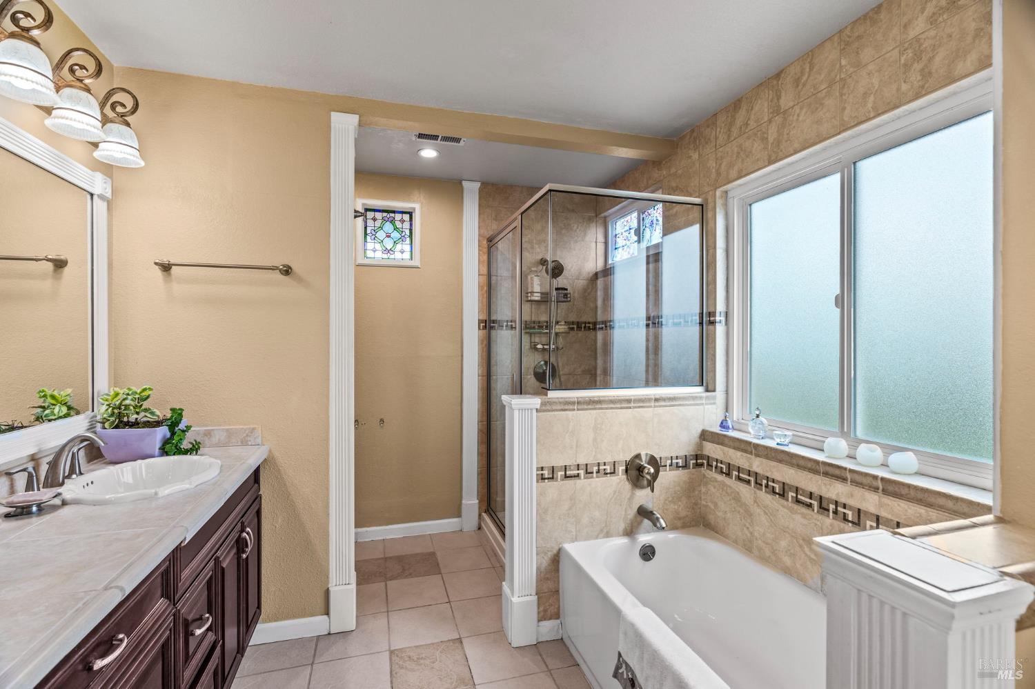 3207 Swiss Court Napa CA 94558
