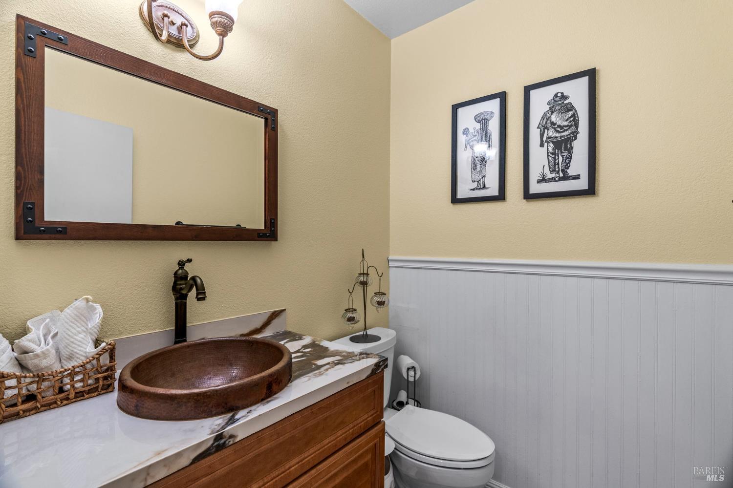 3207 Swiss Court Napa CA 94558