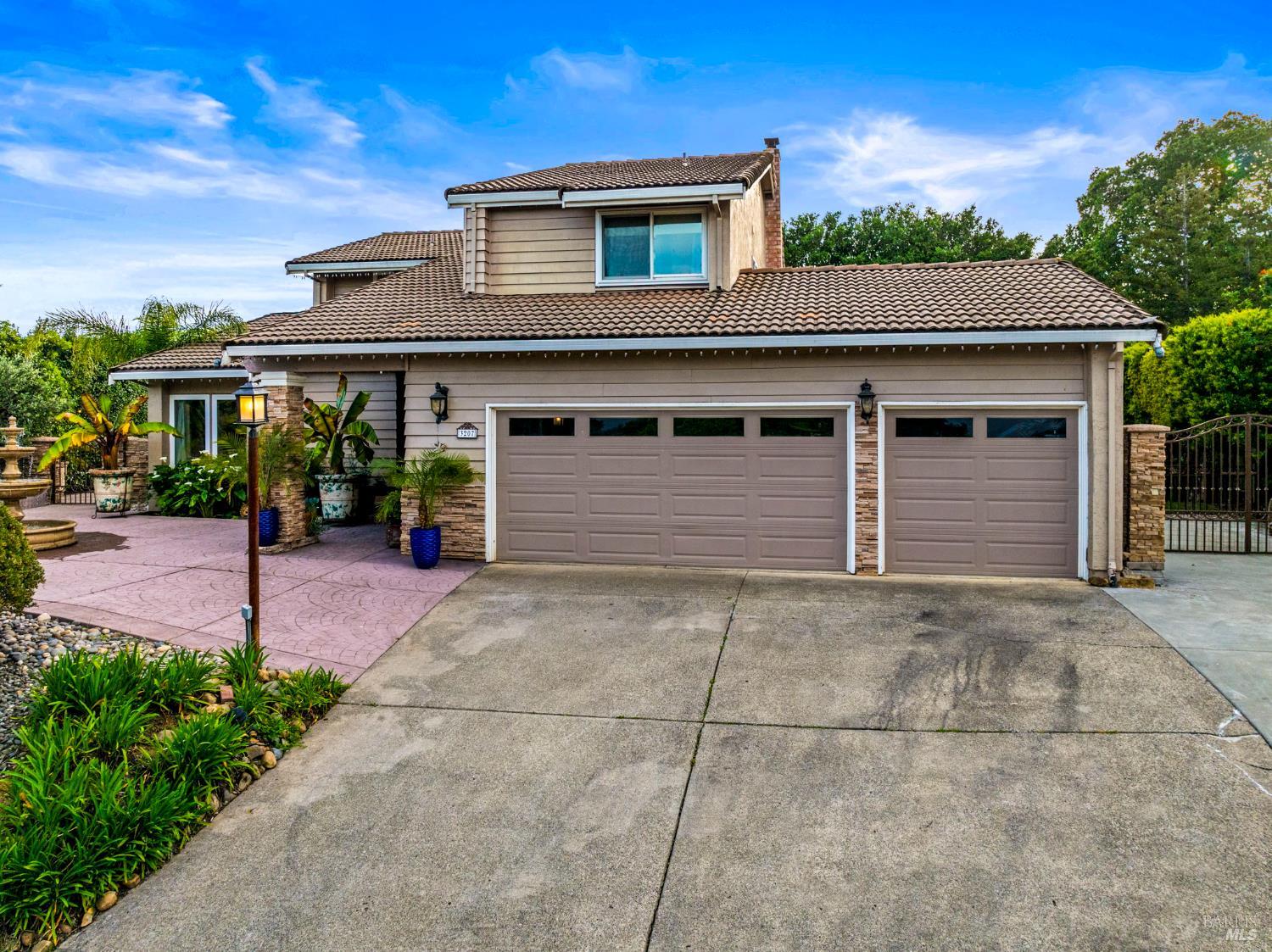 3207 Swiss Court Napa CA 94558
