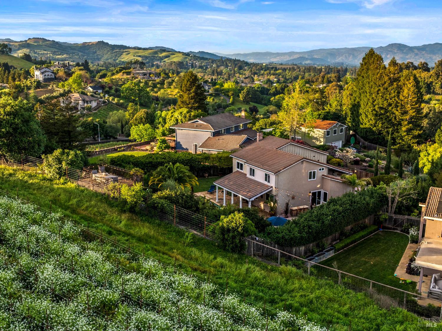 3207 Swiss Court Napa CA 94558