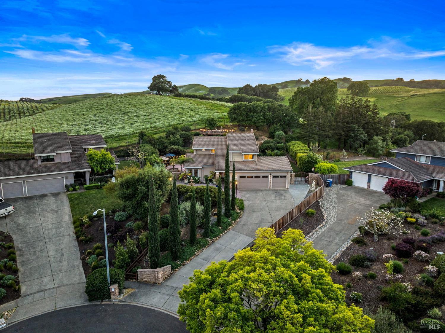 3207 Swiss Court Napa CA 94558