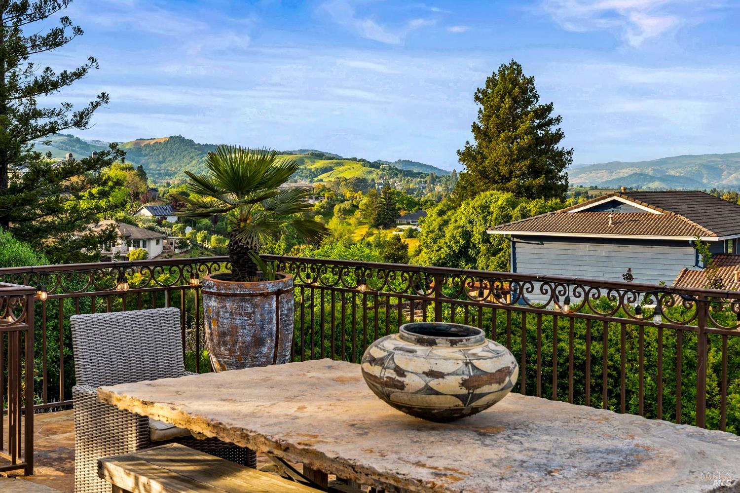 3207 Swiss Court Napa CA 94558