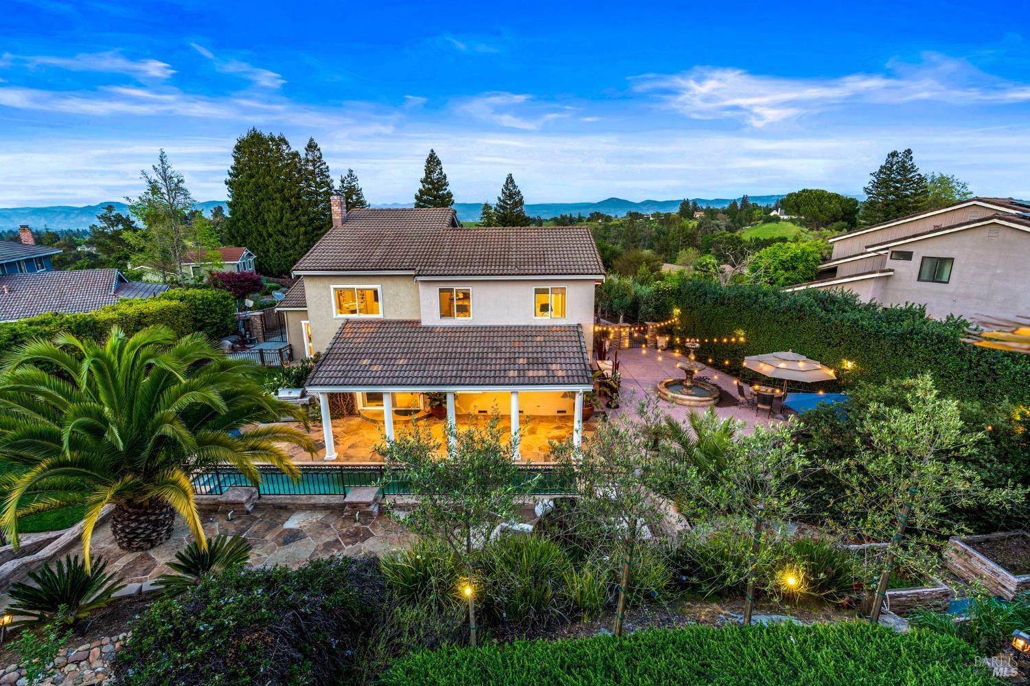 3207 Swiss Court Napa CA 94558