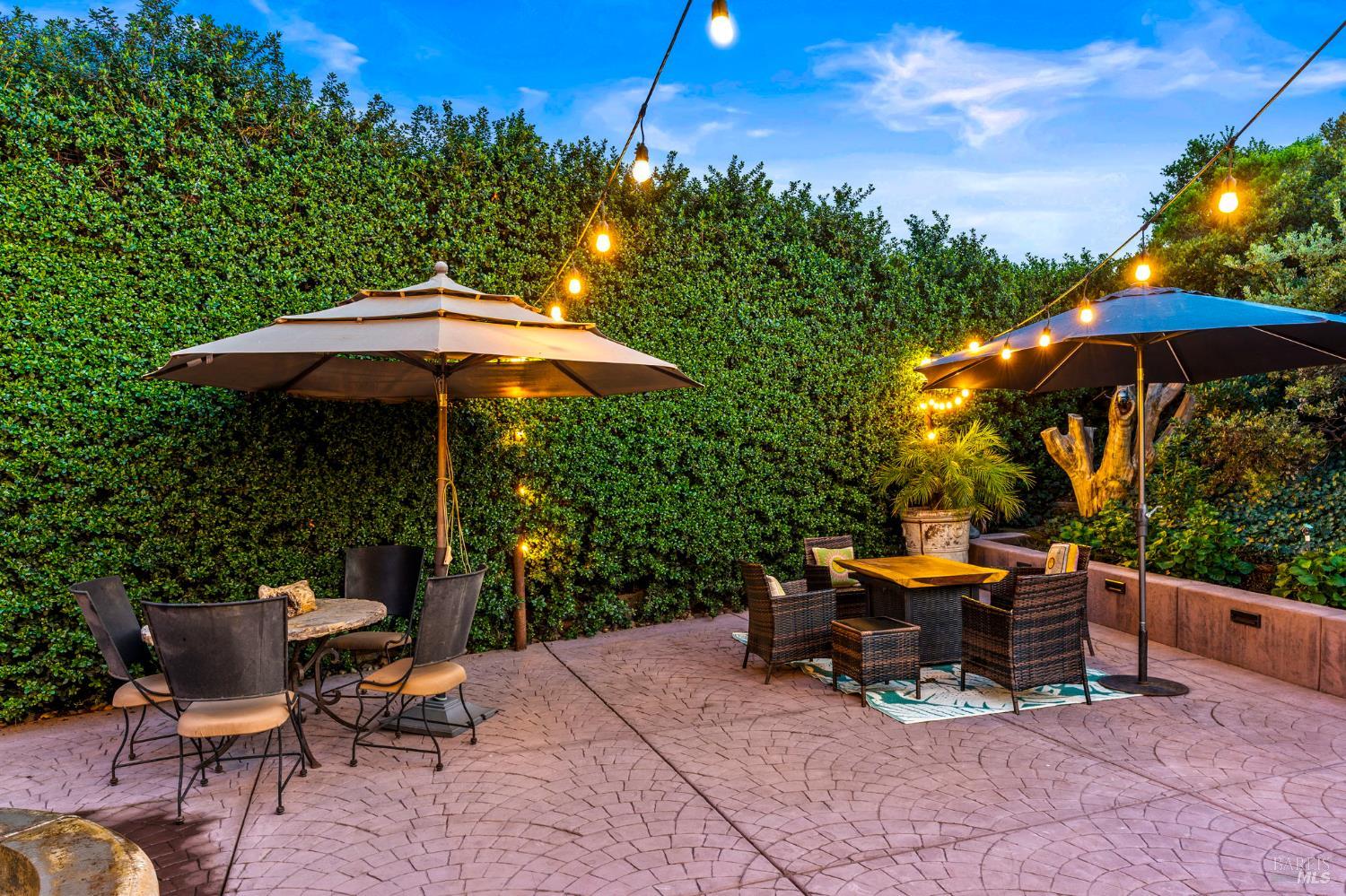 3207 Swiss Court Napa CA 94558