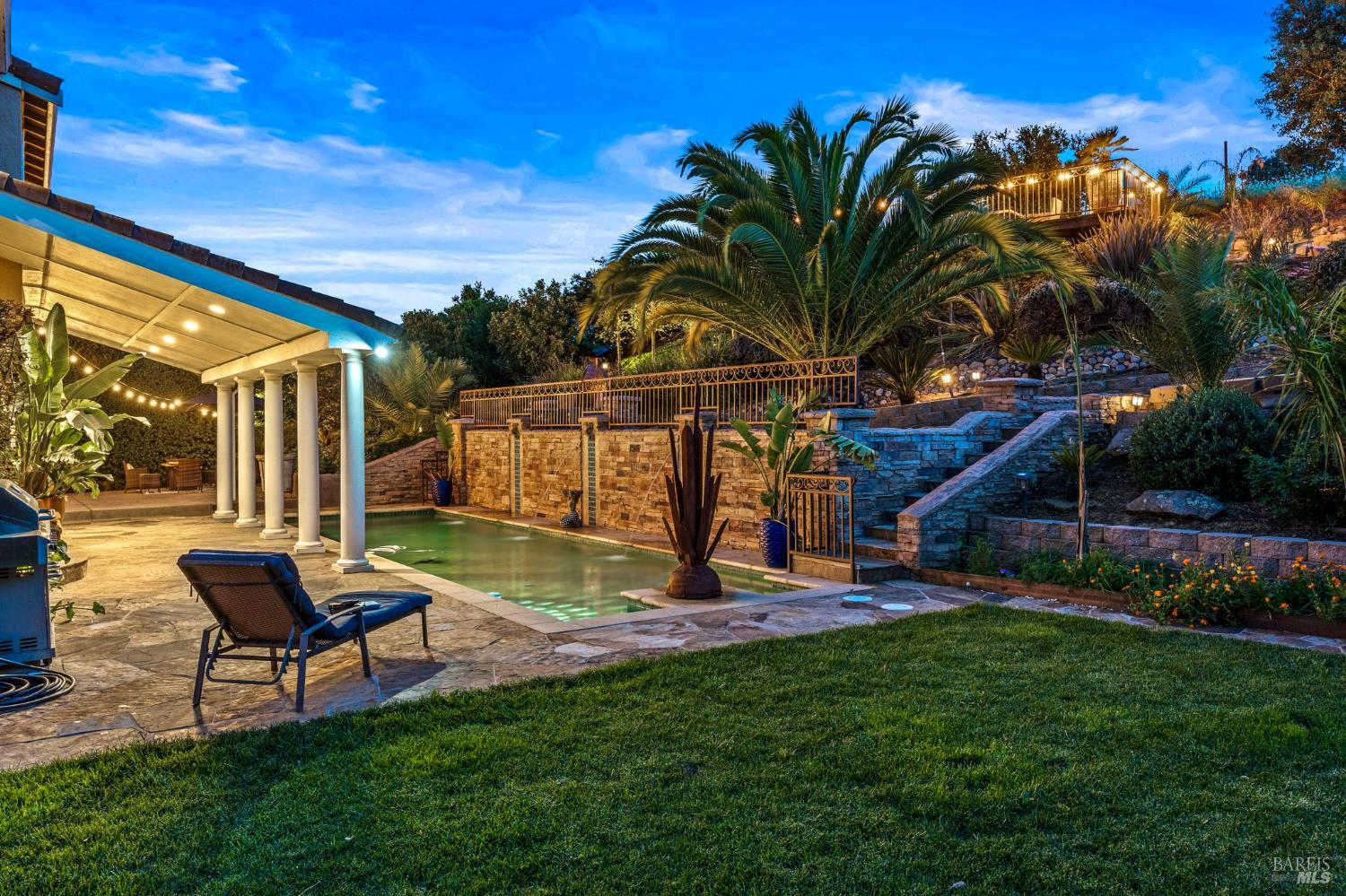 3207 Swiss Court Napa CA 94558