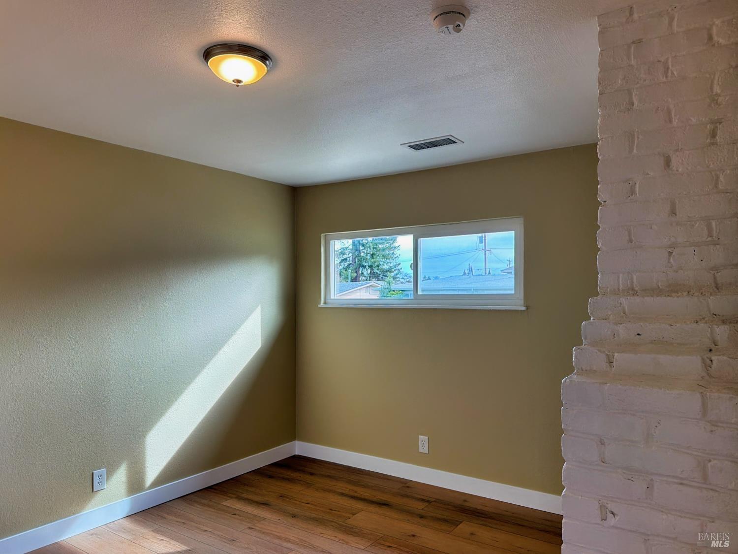 104 Thompson Avenue Ukiah CA 95482