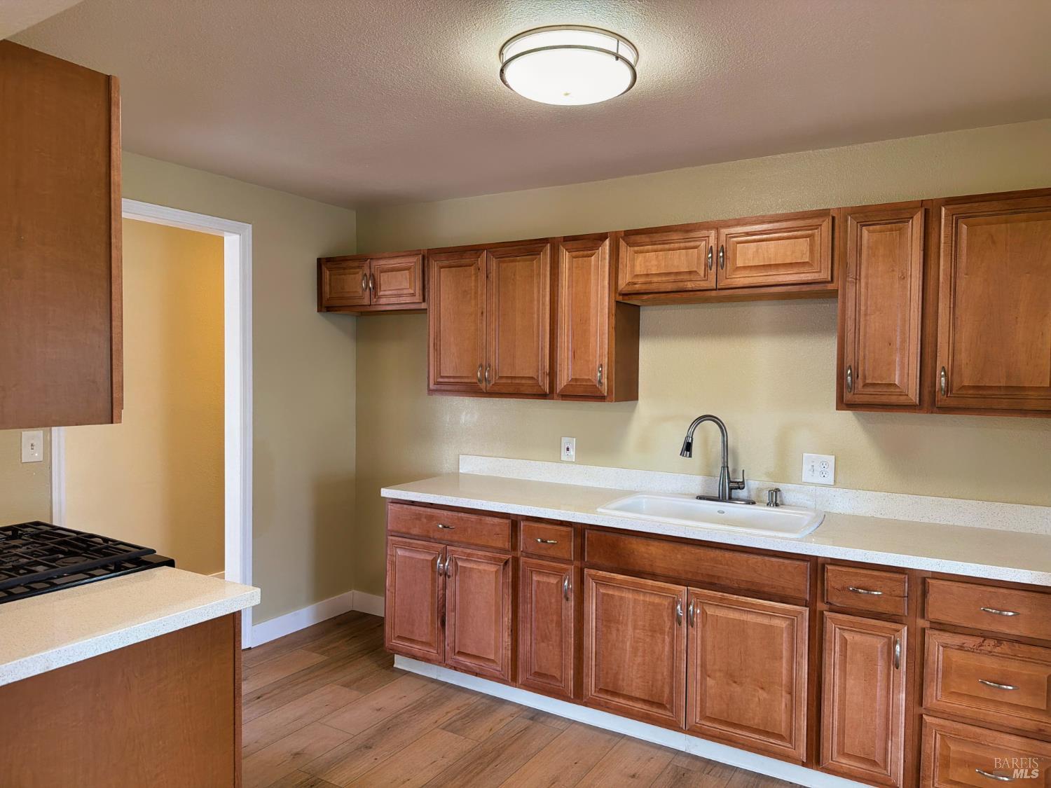 104 Thompson Avenue Ukiah CA 95482