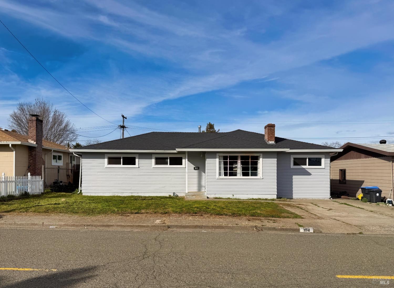 104 Thompson Avenue Ukiah CA 95482