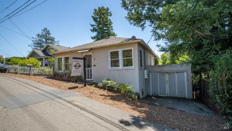2-2 1/2 Grandview Avenue Petaluma CA 94952