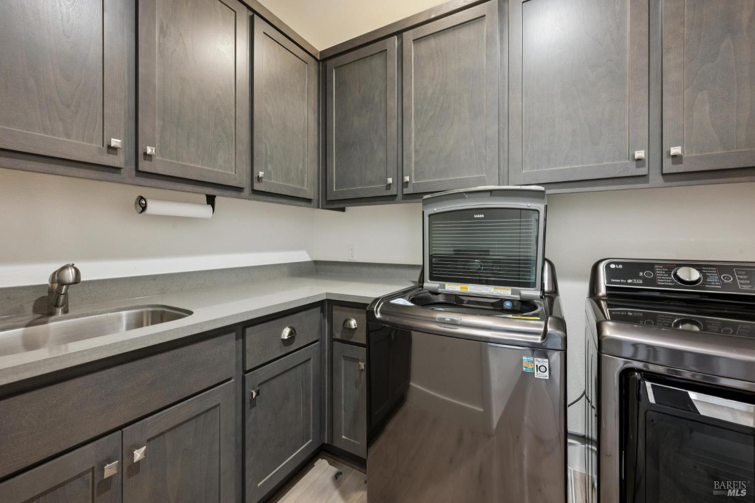 1412 Dogwood Drive Santa Rosa CA 95403