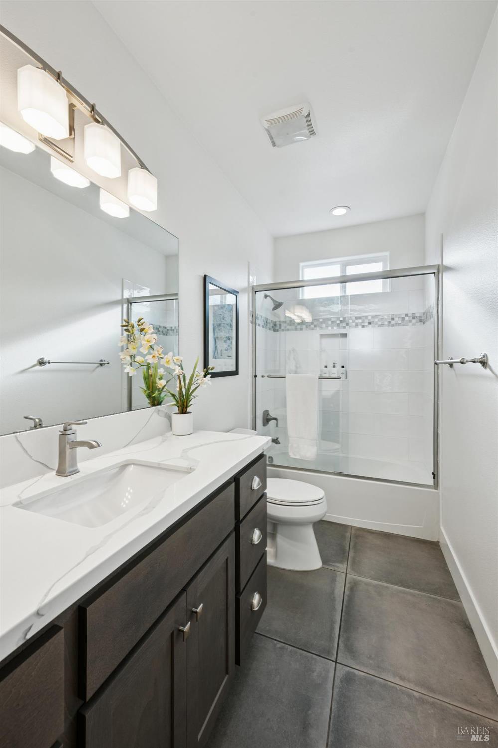1412 Dogwood Drive Santa Rosa CA 95403