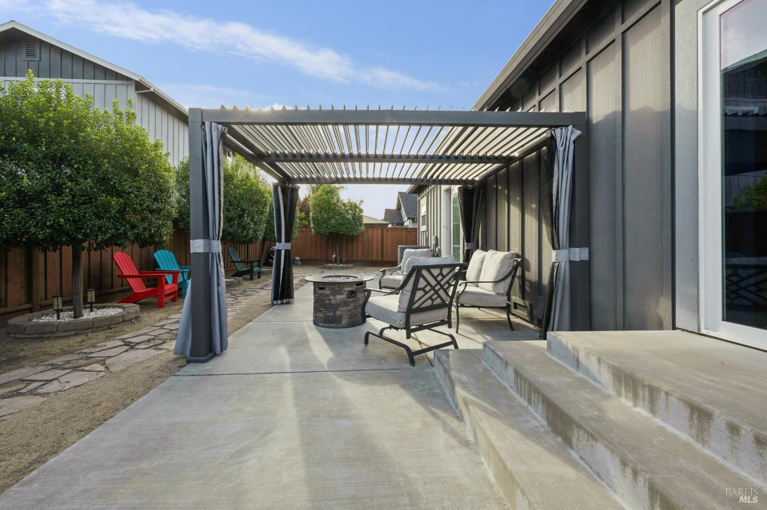 1412 Dogwood Drive Santa Rosa CA 95403