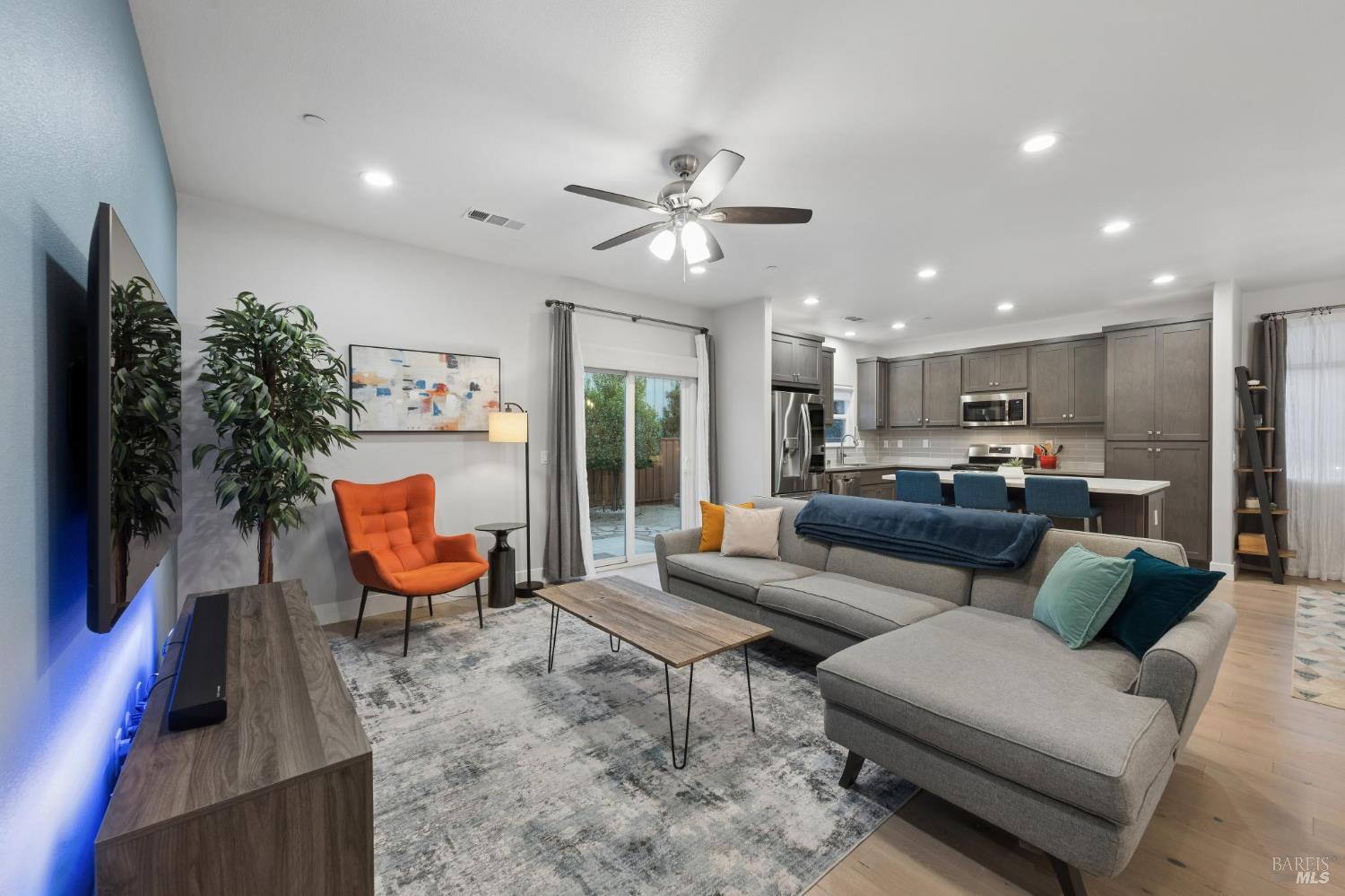 1412 Dogwood Drive Santa Rosa CA 95403