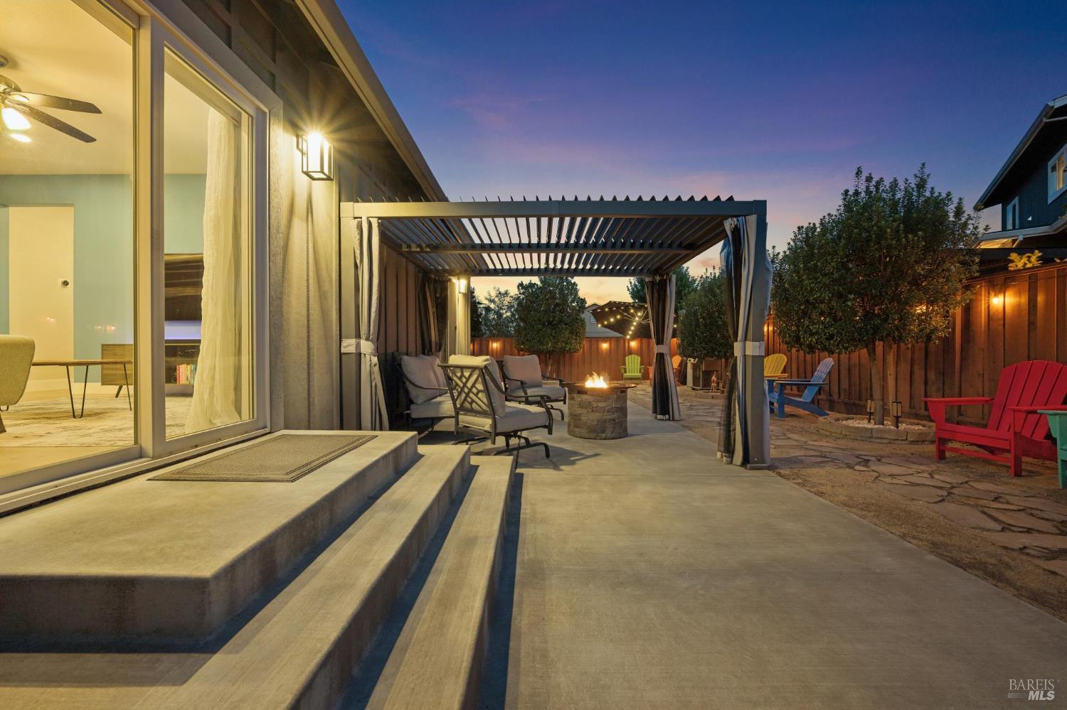 1412 Dogwood Drive Santa Rosa CA 95403