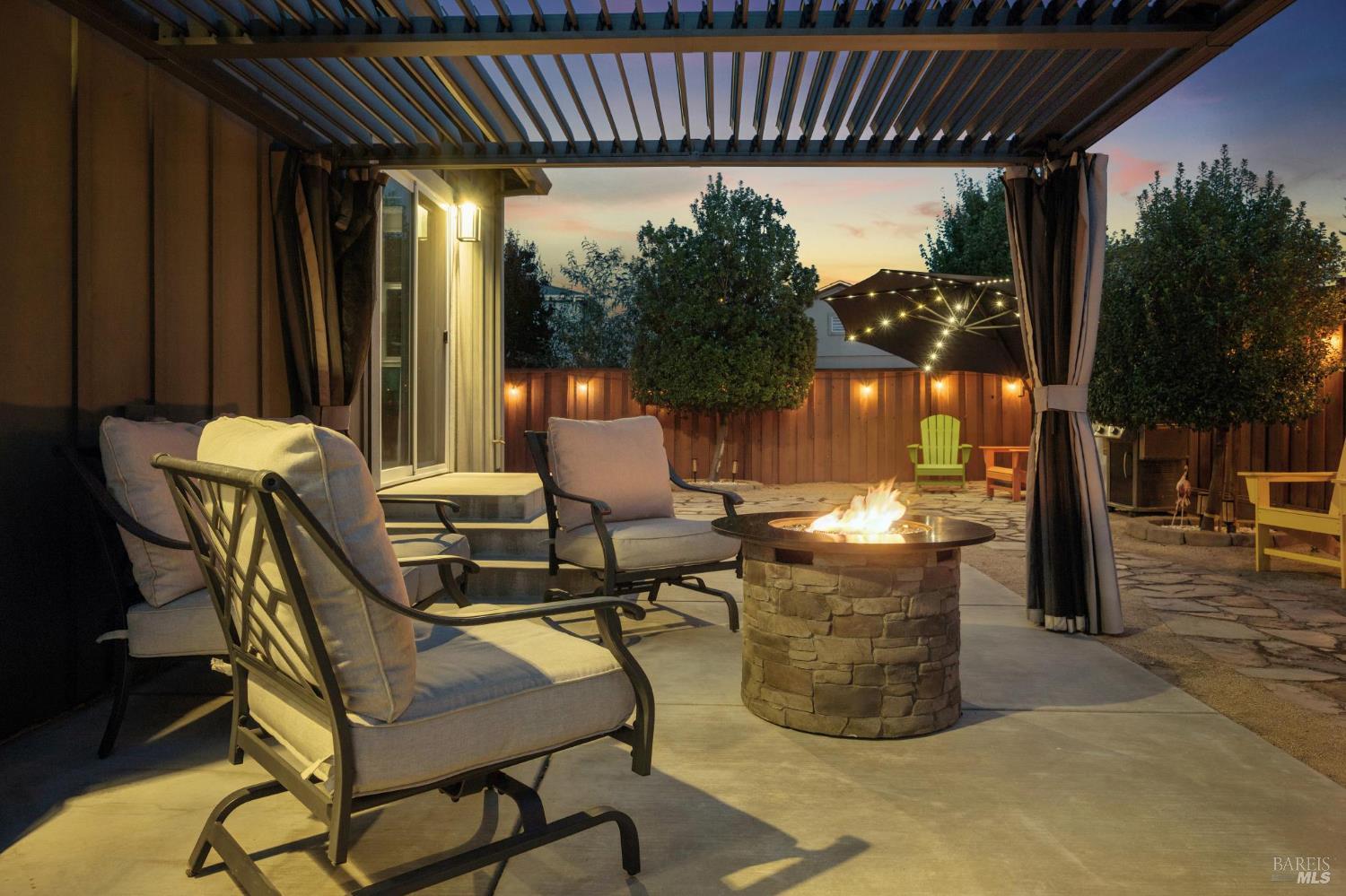 1412 Dogwood Drive Santa Rosa CA 95403