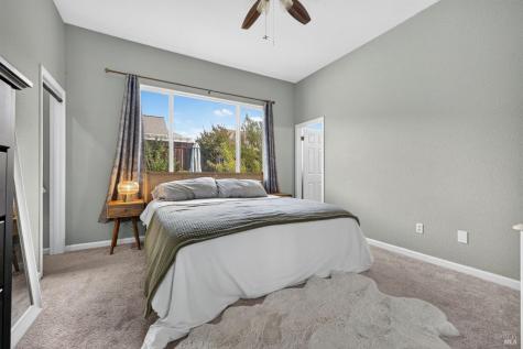 458 Muscat Drive Cloverdale CA 95425
