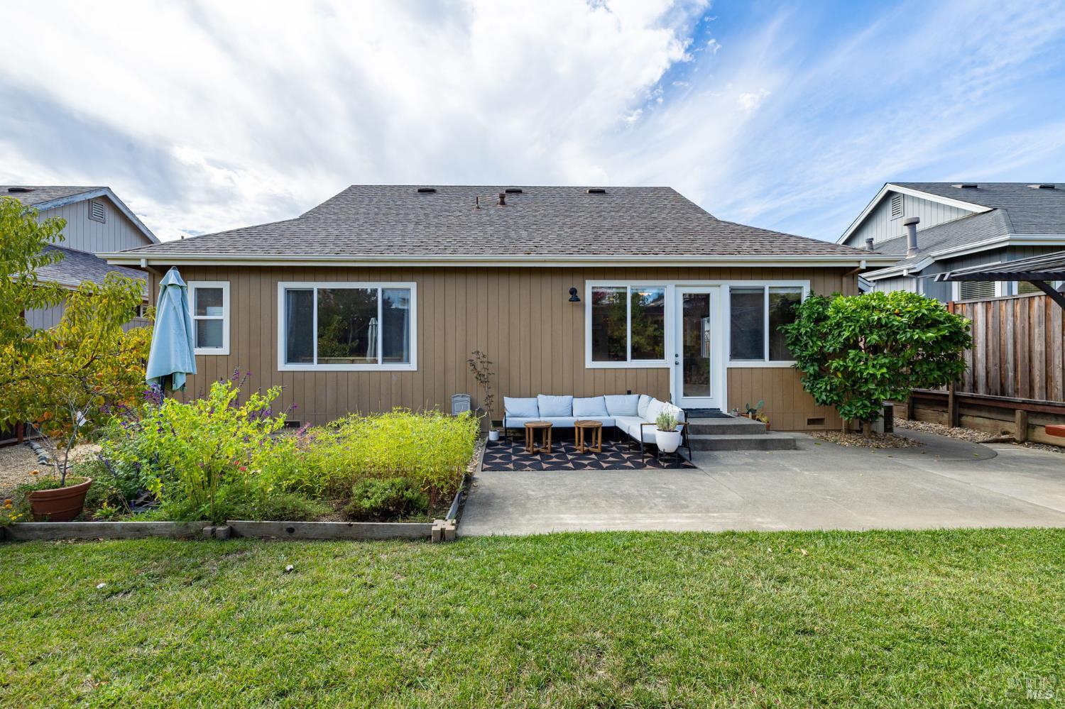 458 Muscat Drive Cloverdale CA 95425