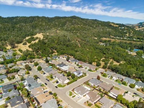 458 Muscat Drive Cloverdale CA 95425