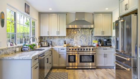 868 Holly Avenue Rohnert Park CA 94928