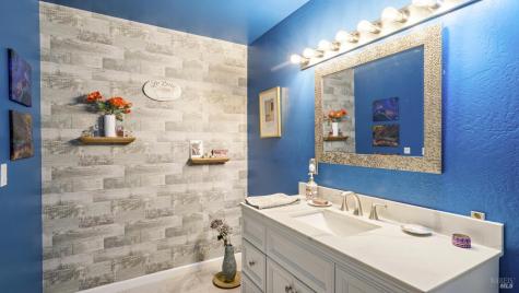 868 Holly Avenue Rohnert Park CA 94928
