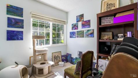 868 Holly Avenue Rohnert Park CA 94928