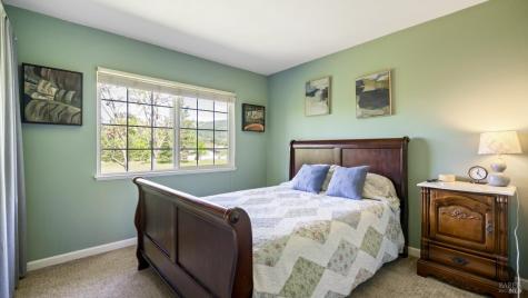 868 Holly Avenue Rohnert Park CA 94928