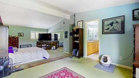 868 Holly Avenue Rohnert Park CA 94928