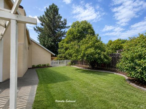 168 Rancho Bonito Circle Petaluma CA 94954