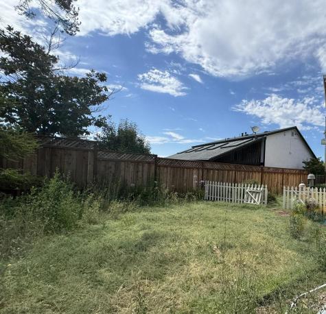 168 Rancho Bonito Circle Petaluma CA 94954