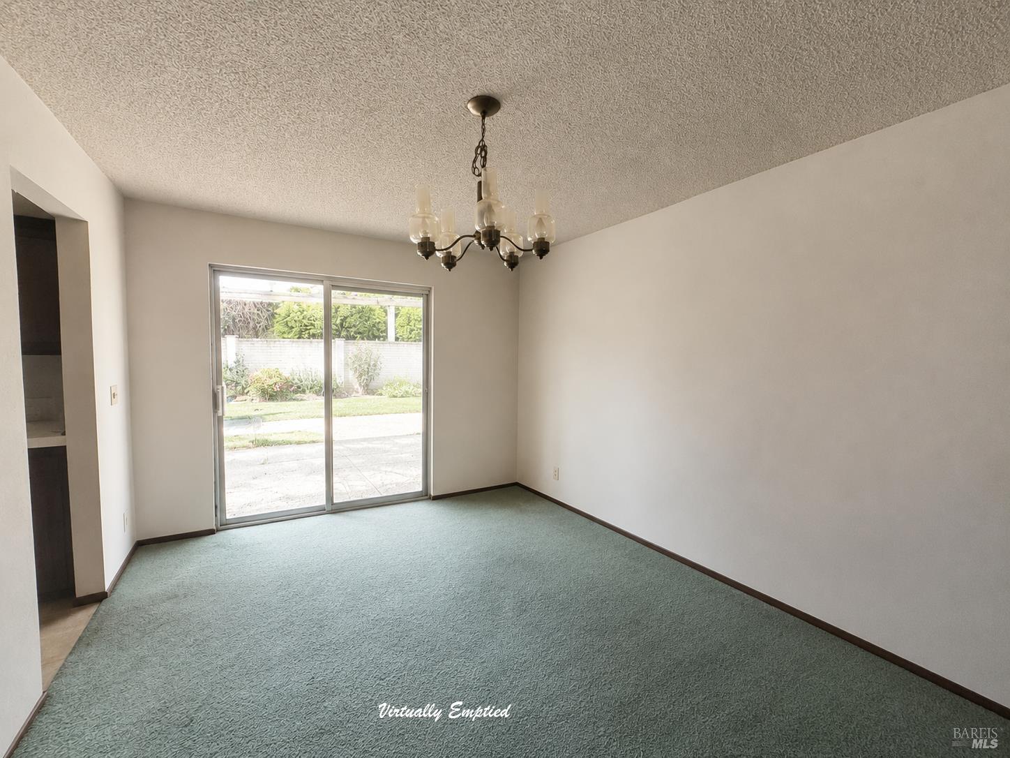 168 Rancho Bonito Circle Petaluma CA 94954