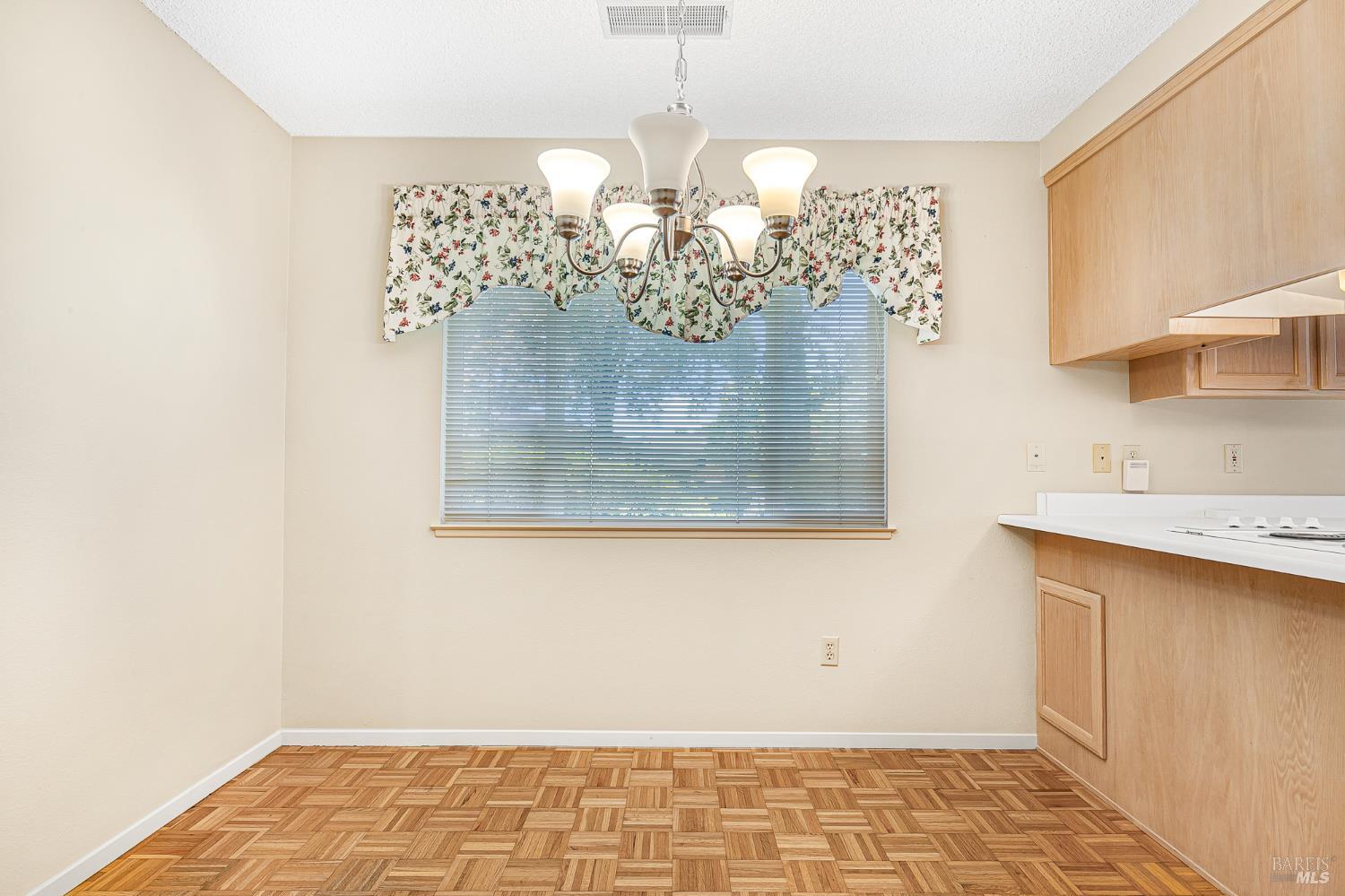 1 Meadowgreen Court Santa Rosa CA 95409